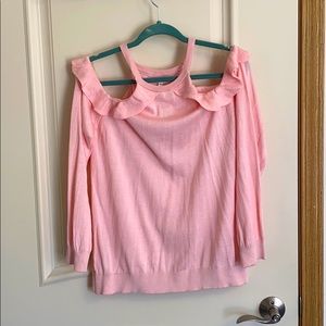 Light weight exposed shoulder sweater